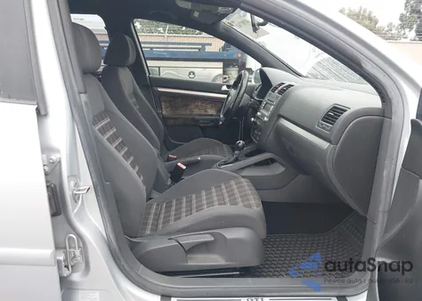 2008 Volkswagen Gti 4-Door из США, поврежденный, VIN WVWHV71K28W040036